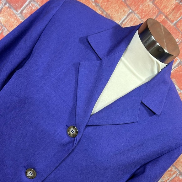 Requirements Petite Vintage Button Front Blazer - Picture 2 of 8